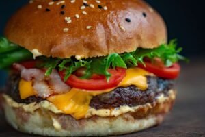 Como vender mais na hamburgueria delivery usando a internet