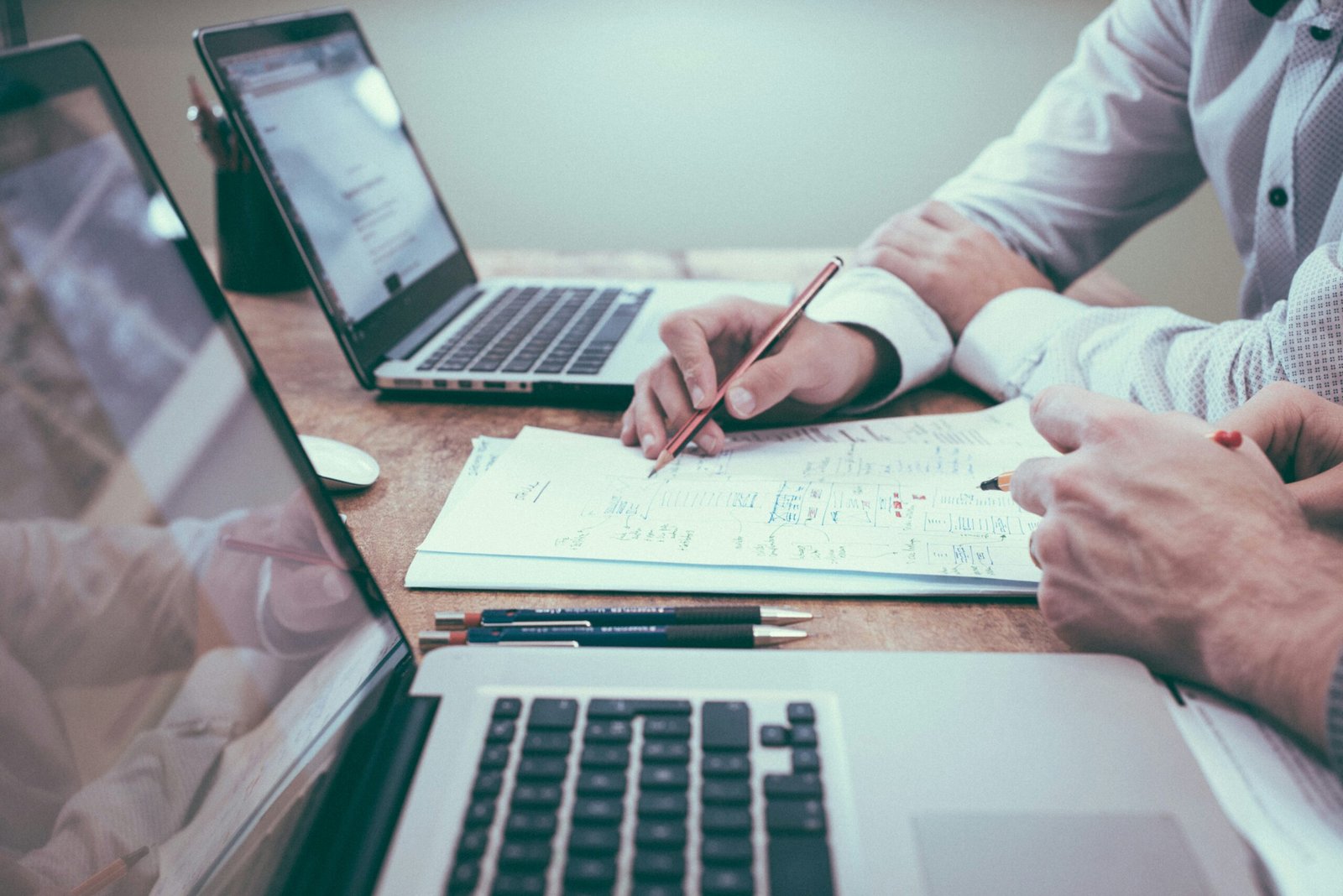 Relatório de auditoria interna: entenda os principais ciclos e tipos para empresas eficientes