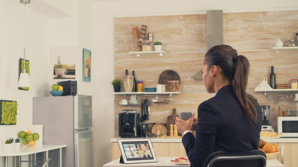 Sala de vendas digital: como pode melhorar sua jornada de vendas