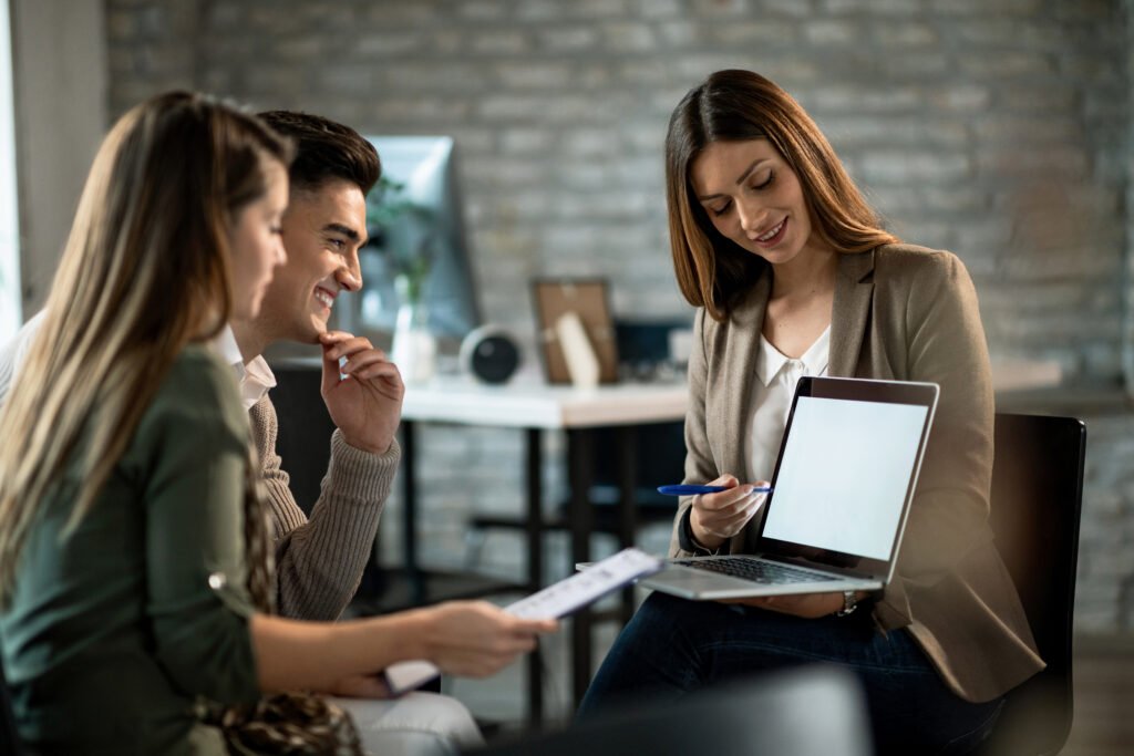 Técnicas de vendas consultivas: o que é, como fazer e vantagens para seu negócio digital