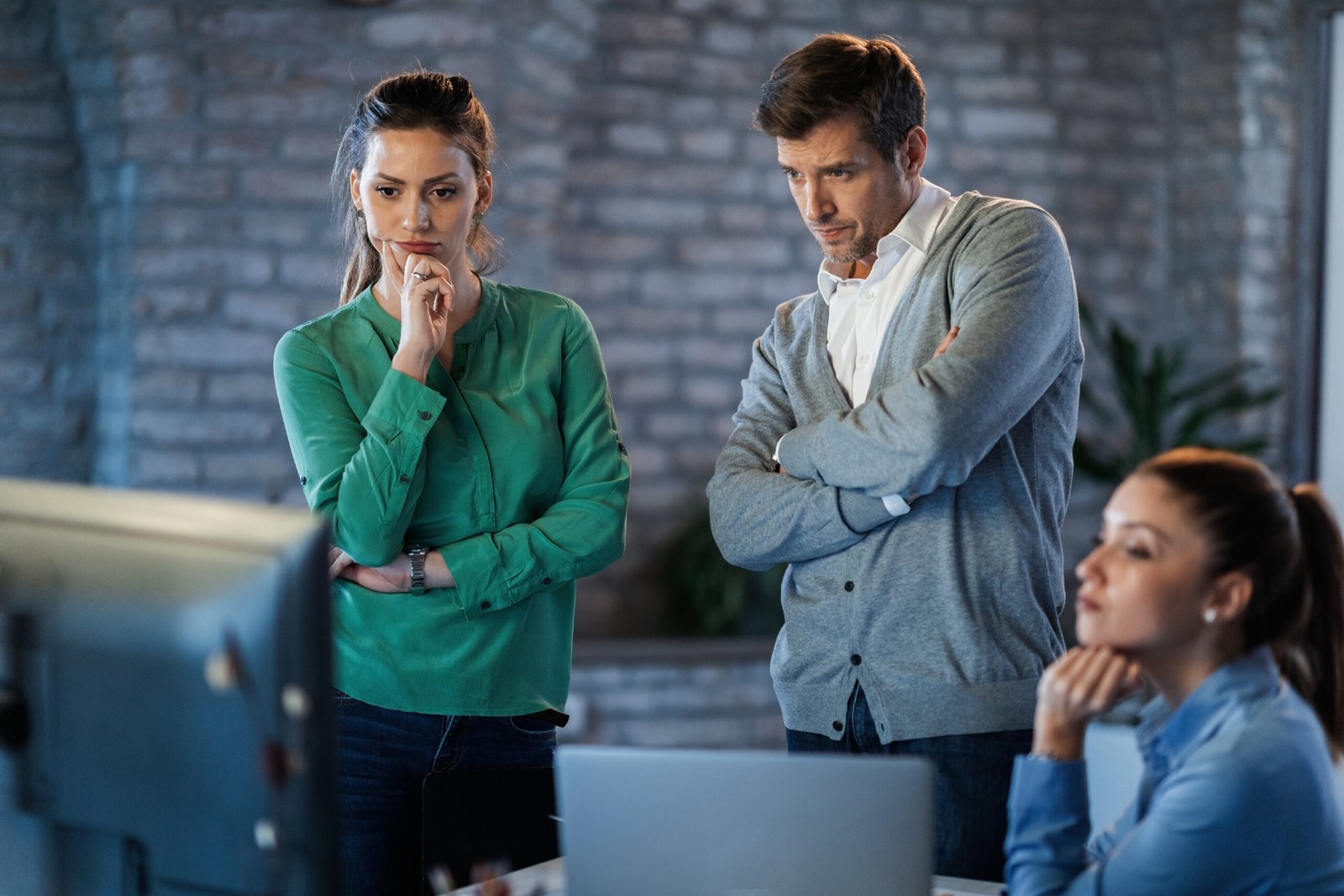 Qual a diferença entre MEI, EI, EIRELI e LTDA? Entenda as diferenças e escolha o modelo empresarial mais adequado ao seu negócio.